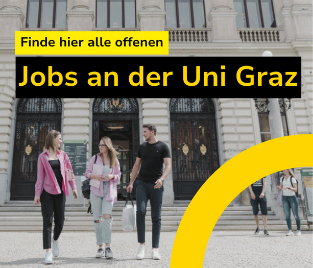 3 Studierende gehen vor Uni Graz ©Uni Graz/Kanizaj