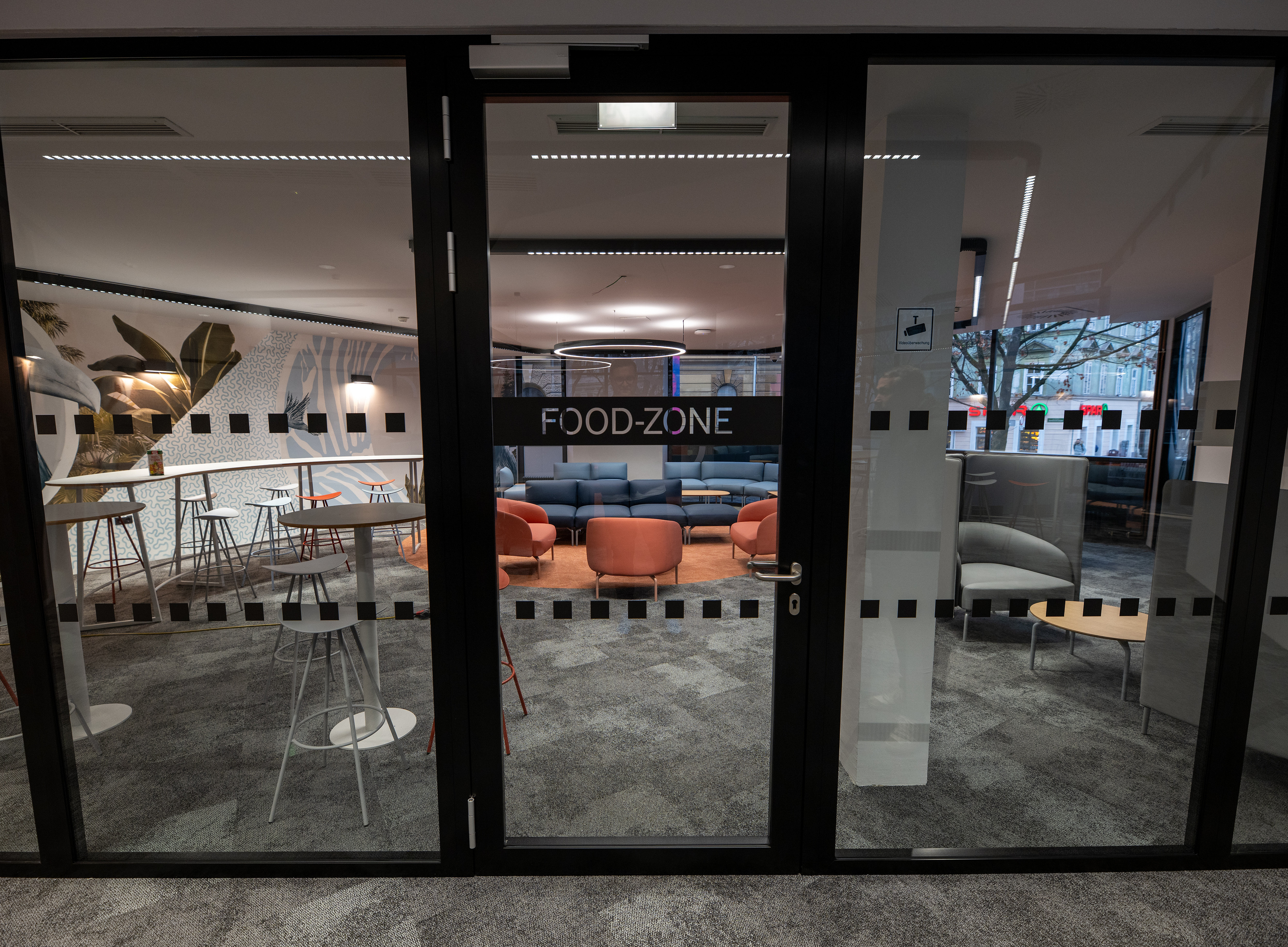 Die Food-Zone des neuen Mensa Space ©Uni Graz/Tzivanopoulos