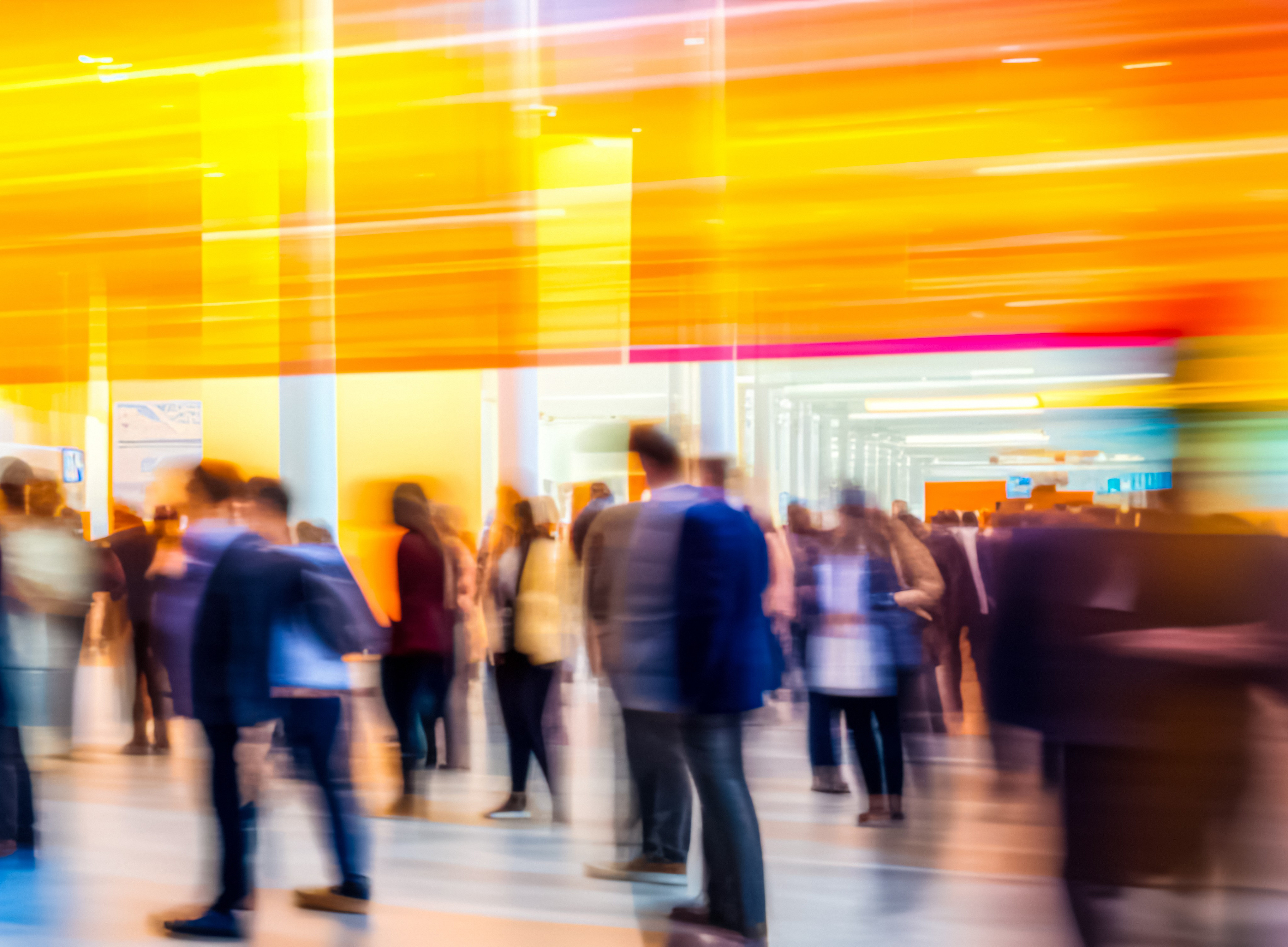 Sujetfoto Fakultätstag 2026 Personen bunter Hintergrund blur 