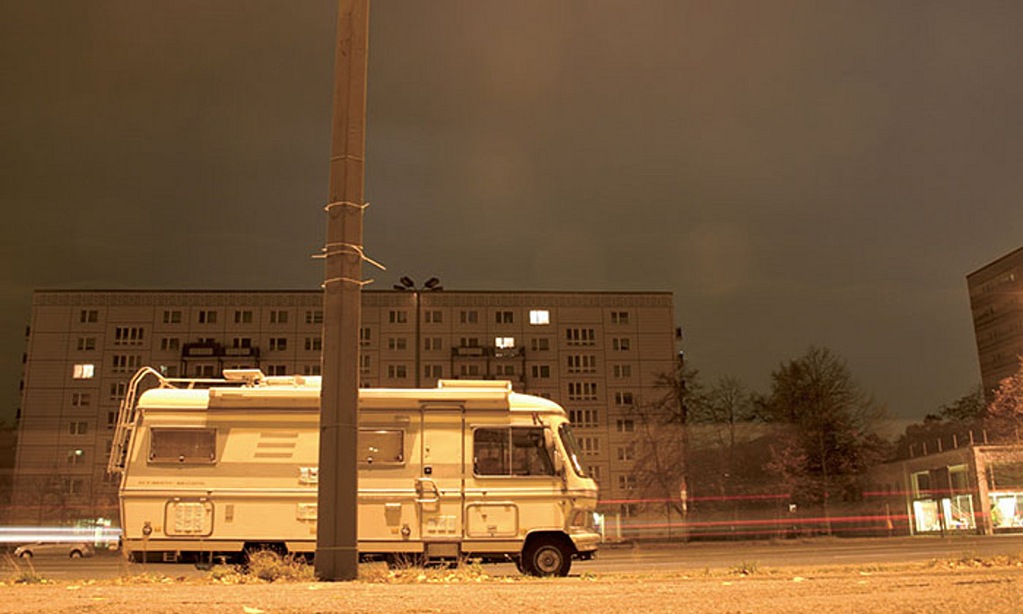 Campingbus in der Stadt