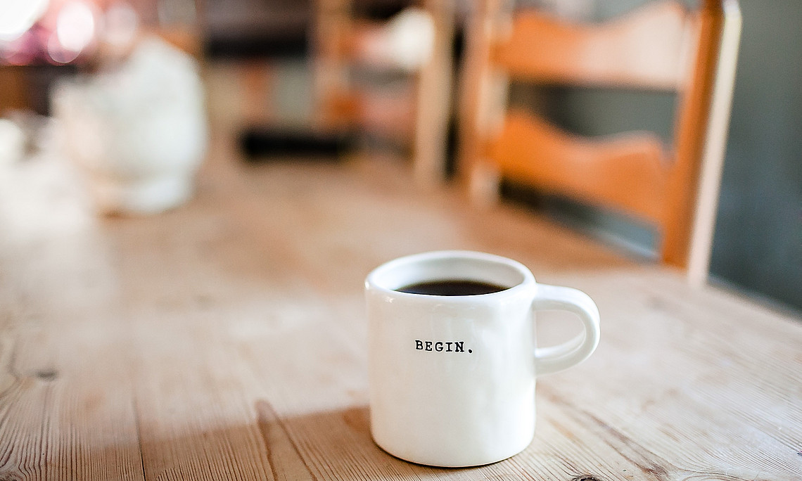 Kaffeetasse, Karriere, Weiterbildung