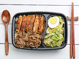 Chicken rice, bento, fast food, nutrition, health, chicken, cooking, food, lunch, lunch box, box, fresh, meat, fat, package, restaurant, grilled chicken, teriyaki, rice, specialties, Japan, Japanese, Asia, set meal, Beef, Japanese, cuisine, take out