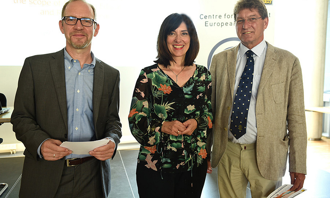 Florian Bieber, Ministerin Blaženka Divjak und Vizerektor Peter Scherrer (v. l.) Foto: Uni Graz/Schweiger 