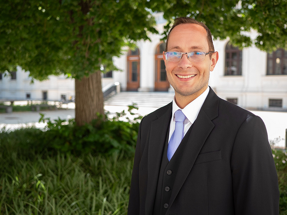 Portrait Foto von Jürgen Pirker ©Uni Graz/Radlinger