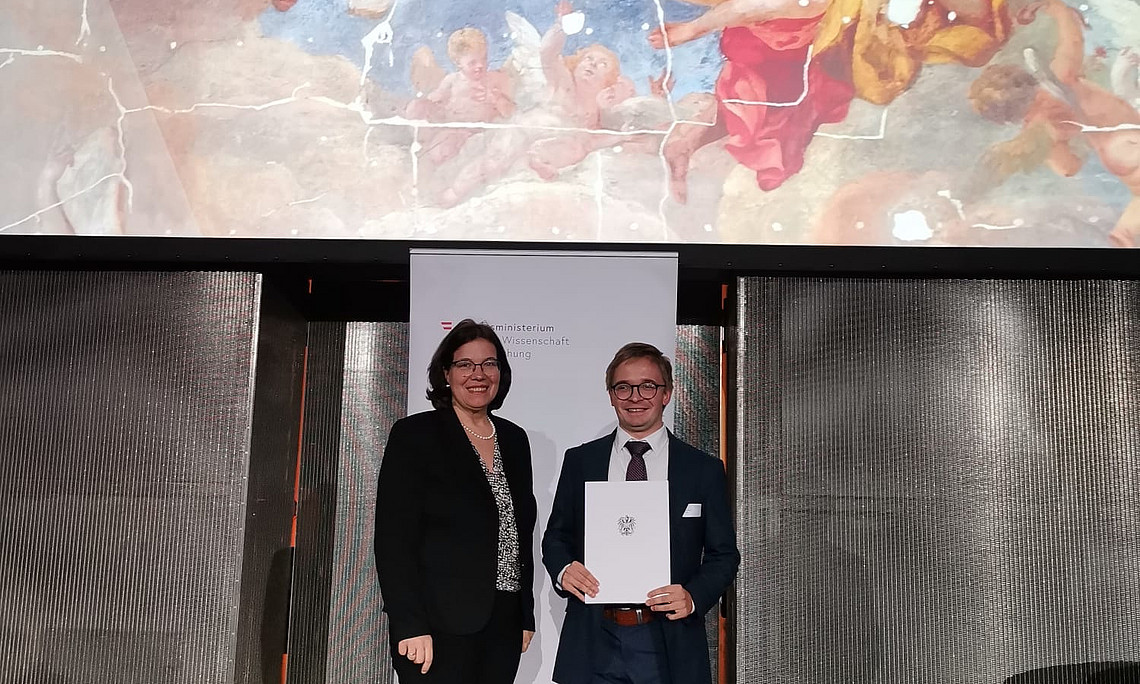 Mag. Sebastian Moerzl erhält den Würdigungspreis