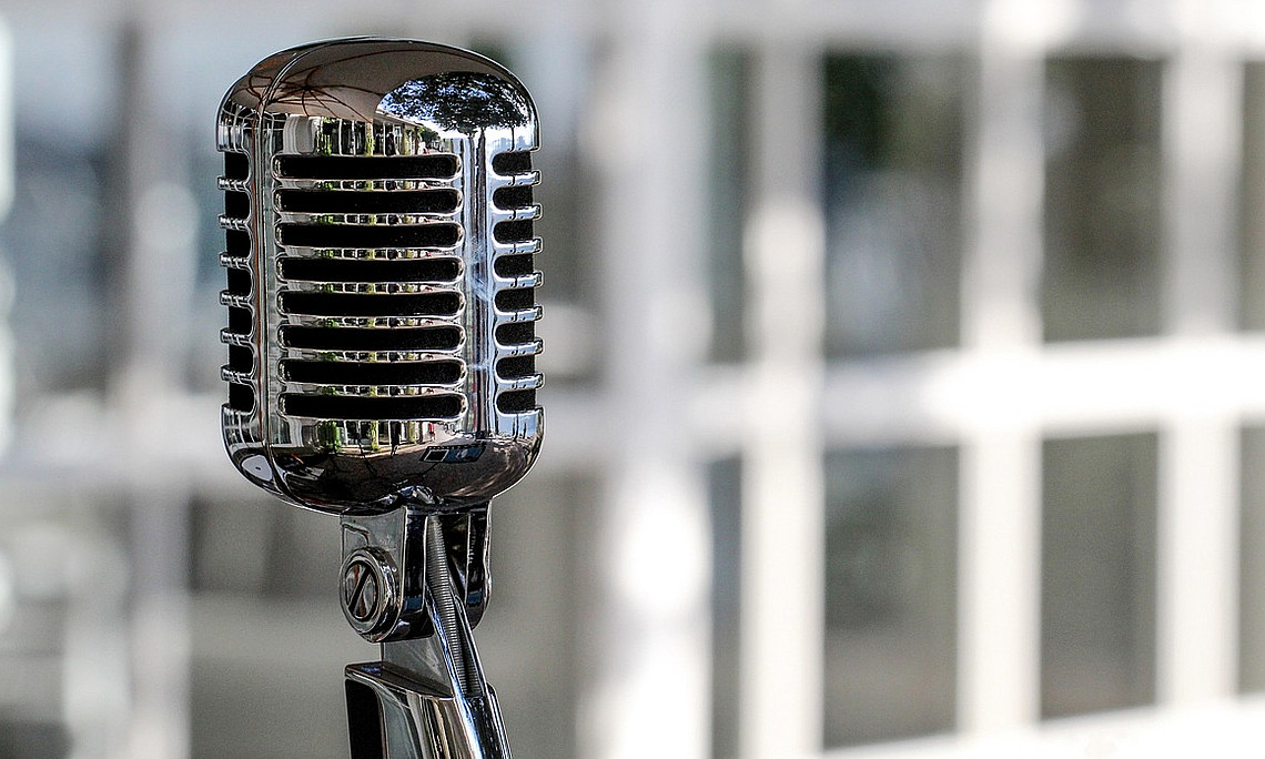 Microphone by pixabay