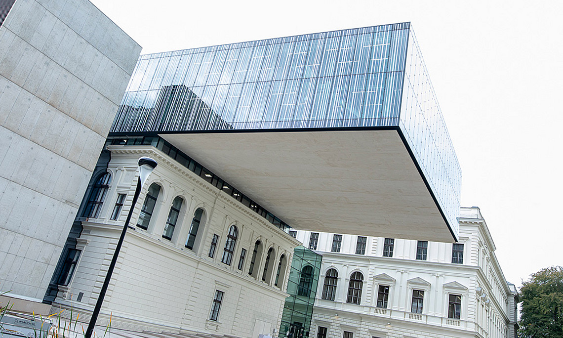 Die Bibliothek der Universität Graz ist ab 4. Mai wieder für die Entlehnung von Werken geöffnet. Foto: Uni Graz/Kanizaj