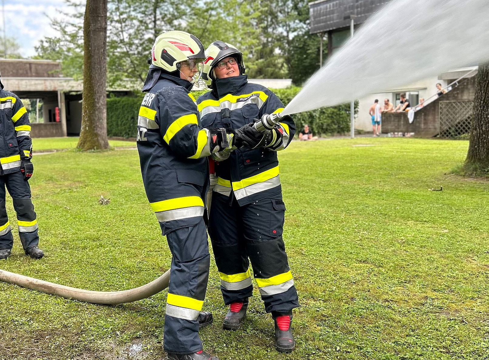 Feuerwehrfrauen im Einsatz ©FF TU Graz