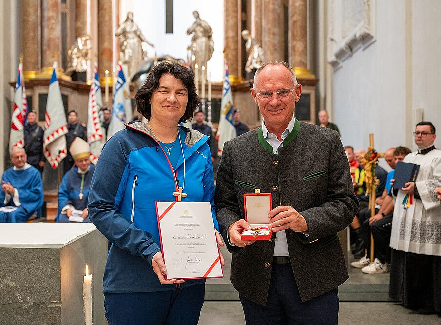 Elisabeth Lienhart; Innenminister Gerhard Karner ©BMI/Juergen Makowecz