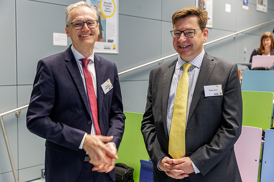 Wolfgang Urbantschitsch und Stefan Storr am 13. Grazer Energierechtstag ©Energie Steiermark