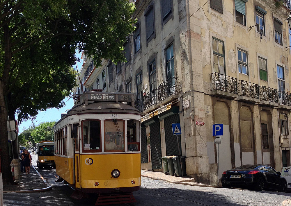 Lissabon Tram {f:if(condition: '', then: '©')}