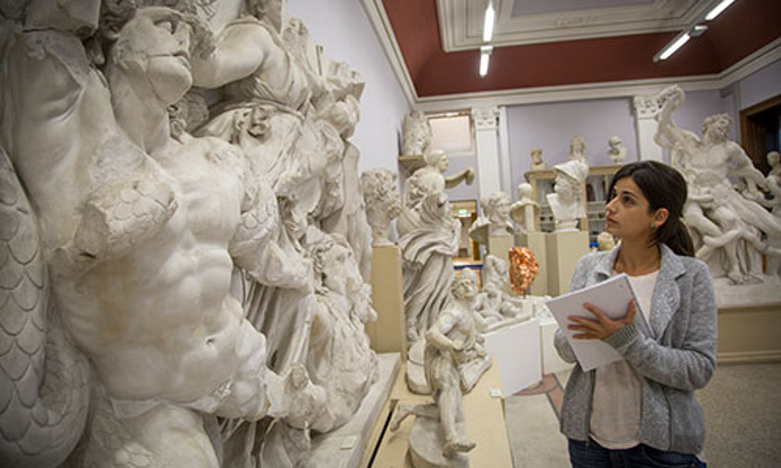 Der Tag der Künste und Philosophie der Uni Graz findet am 13. Oktober 2015 im Kunsthaus statt. Foto: Uni Graz/Lunghammer.