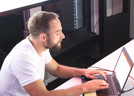 jjjjjjjjjjj ©© HFA