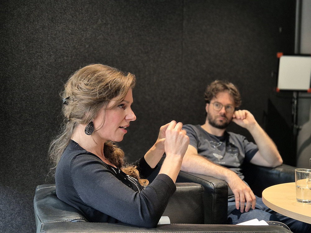 Isabell Piantschitsch im Vordergrund, Philipp Berghofer im Hintergrund ©Uni Graz / Ulrike Freitag