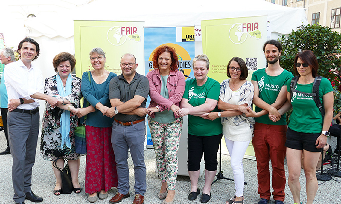 Sie packen's gemeinsam an, für mehr Nachhaltigkeit: VertreterInnen aus der Wissenschaft und Politik. Alle Fotos: Fair Tag Styria.