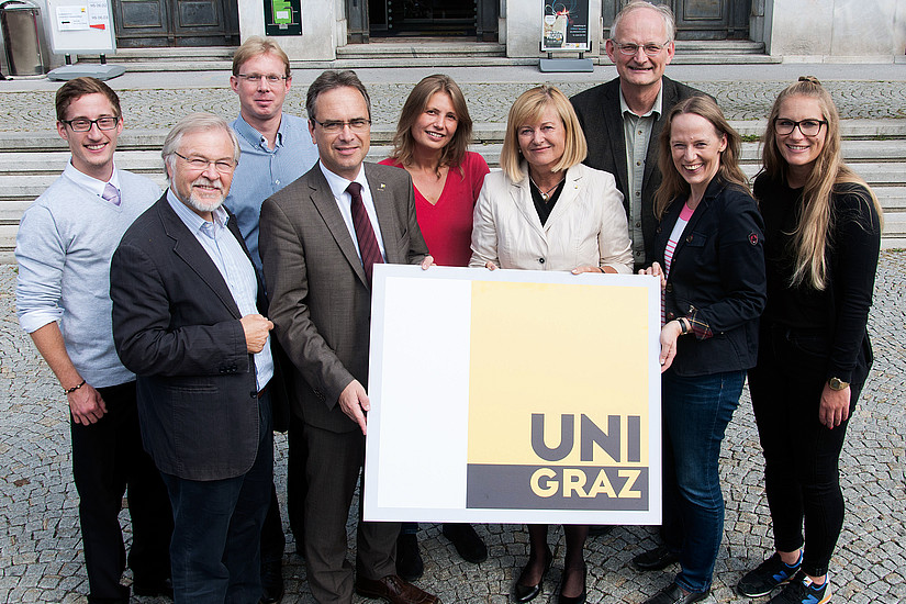 Die Karl-Franzens-Universität Graz schnürt ein Maßnahmen-Paket zur Unterstützung von Flüchtlingen: Markus Trebuch, Wolfgang Benedek, Bernhard Sebl, Peter Riedler, Daniela Unger-Ullmann, Christa Neuper, Lukas Meyer, Katharina Scherke und Elisabeth Kra