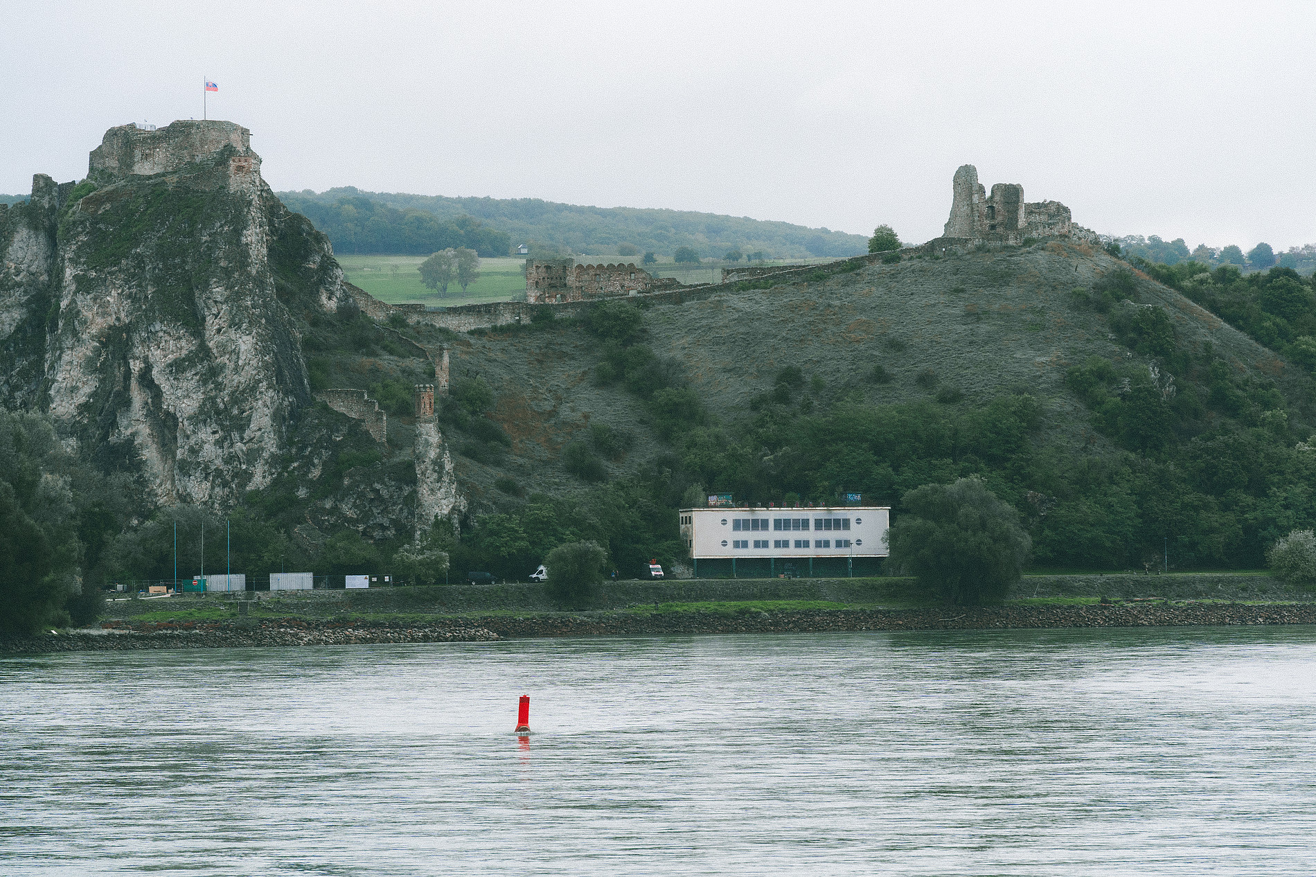 Danube River and Castle Devín ©Manuel Madaini