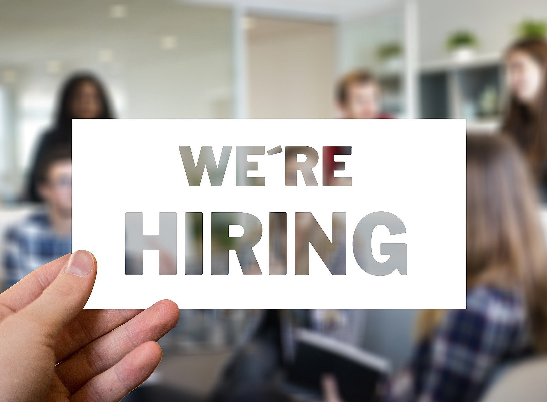 Schild "We are hiring" 