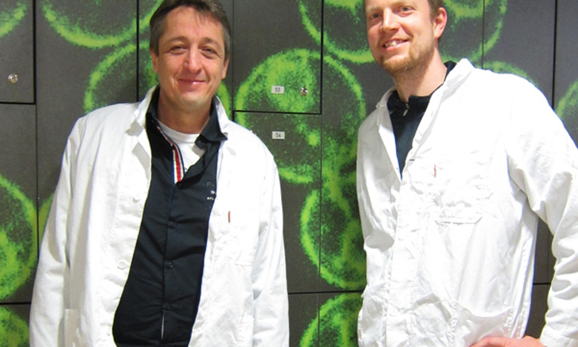Frank Madeo (l.) und Tobias Eisenberg entdeckten einen Mechanismus für die Zellreinigung. Foto: Madeo/Eisenberg.