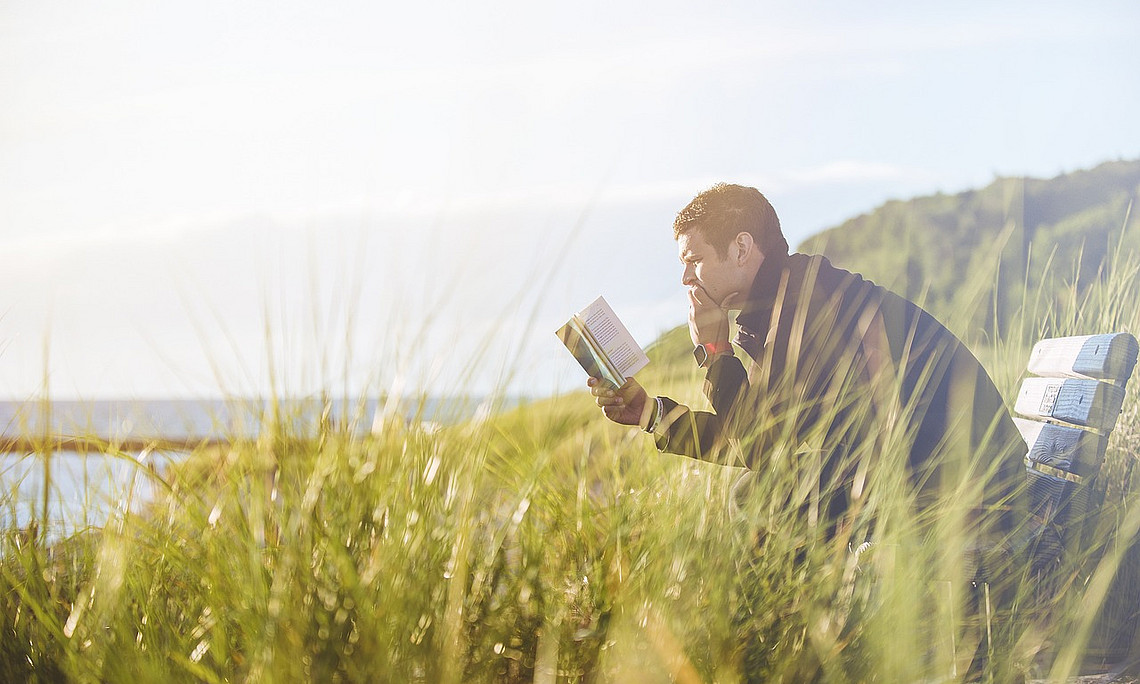 Lesen am Strand