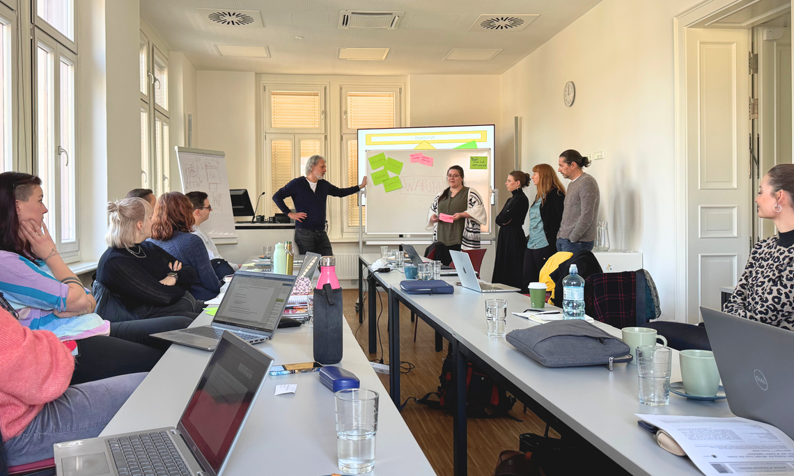 Helmut Jungwirth encouraged participants to actively participate in shaping the workshop