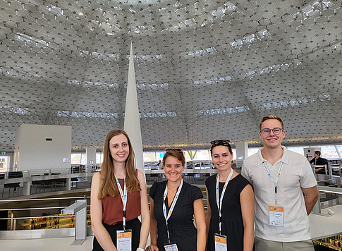 Katharina Prinz, Lisa Paleczek, Andrea Kogler und Fabian Feyertag in der Bibliothek der Universität von Nicosia ©LeSeDi - Lisa Paleczek