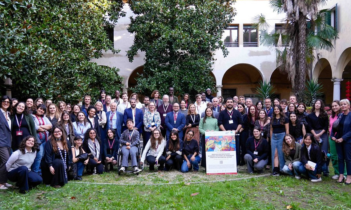Photo of conference participants
