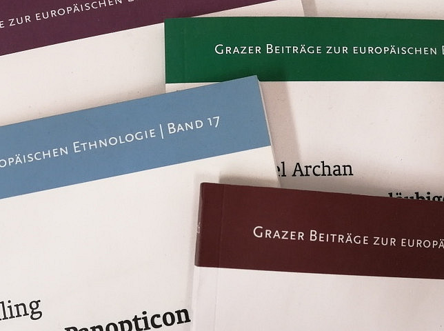 Publications: Volumes of the Grazer Beiträge ©Hanna Wäger