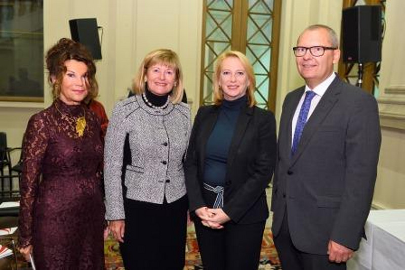 Demokratieforschung Arbeitsbereich Univ.Prof. Dr. Klaus Poier