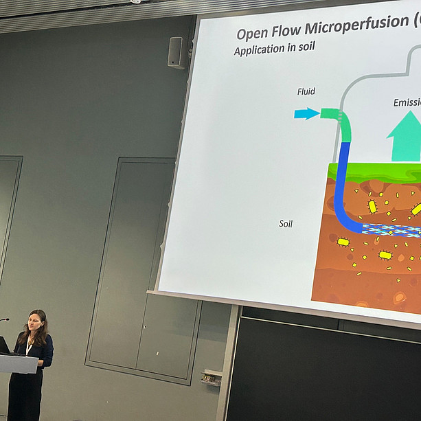 Talk by Stefanie Maier at BAGECO, Vienna ©Stefanie Maier