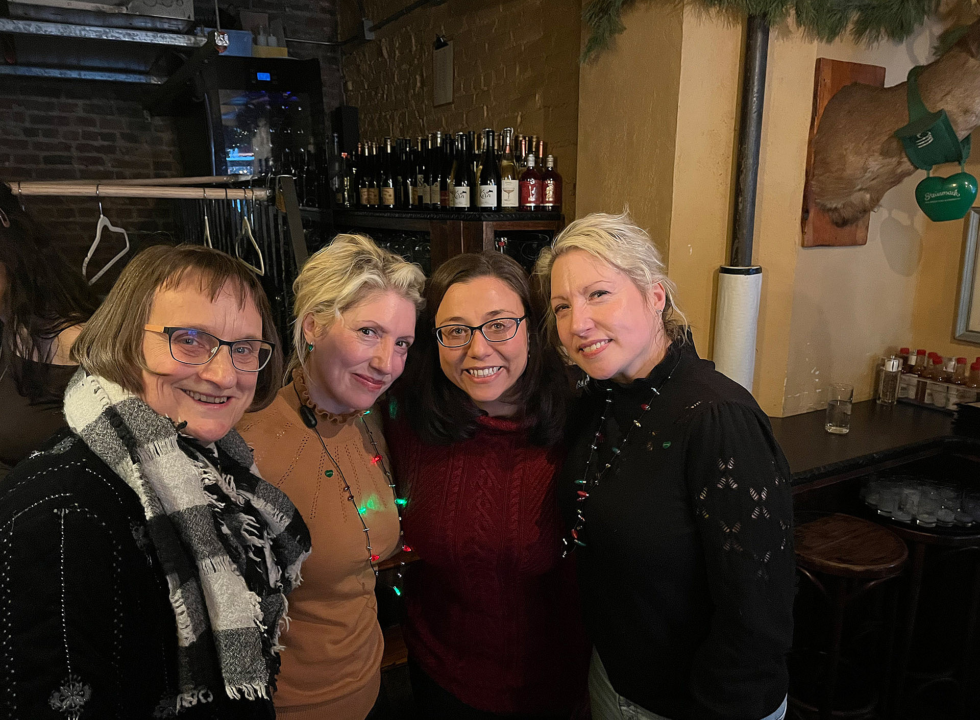 4 Frauen ©Catherine Vieyra/Emily Vieyra-Haley