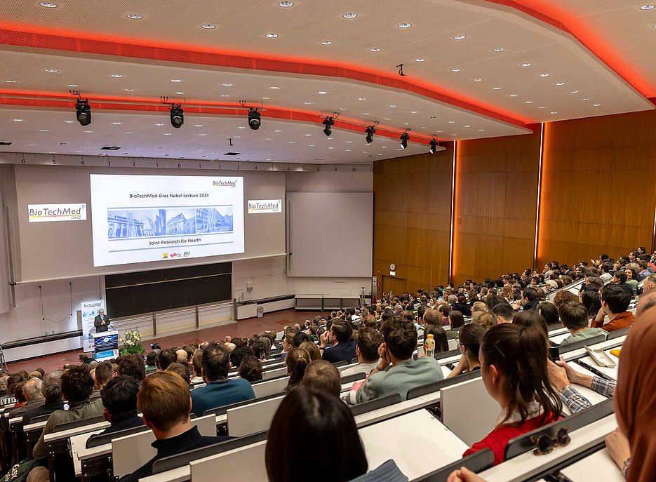 Voller Hörsaal an der TU Graz ©© Helmut Lunghammer