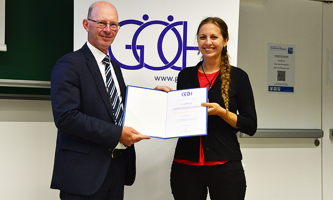 Ausgezeichnete Chemikerin Simone Bräuer und GÖCH-Präsident Peter Gärtner Foto: GÖCH/Walter Schneider