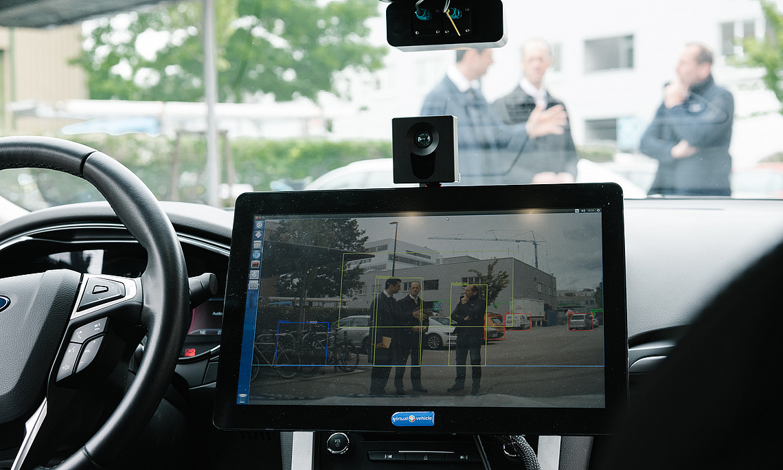 Der technologische Fortschritt bringt auch eine Menge (steuer-)rechtliche Veränderungen mit. Im Profilbildenden Bereich Smart Regulationen setzen sich WissenschafterInnen damit auseinander. Foto: Uni Graz/Kernasenko