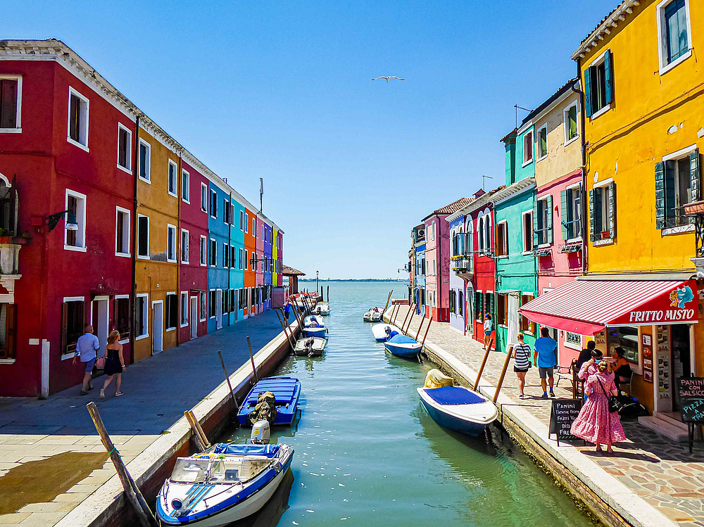 Colorful houses Burano 