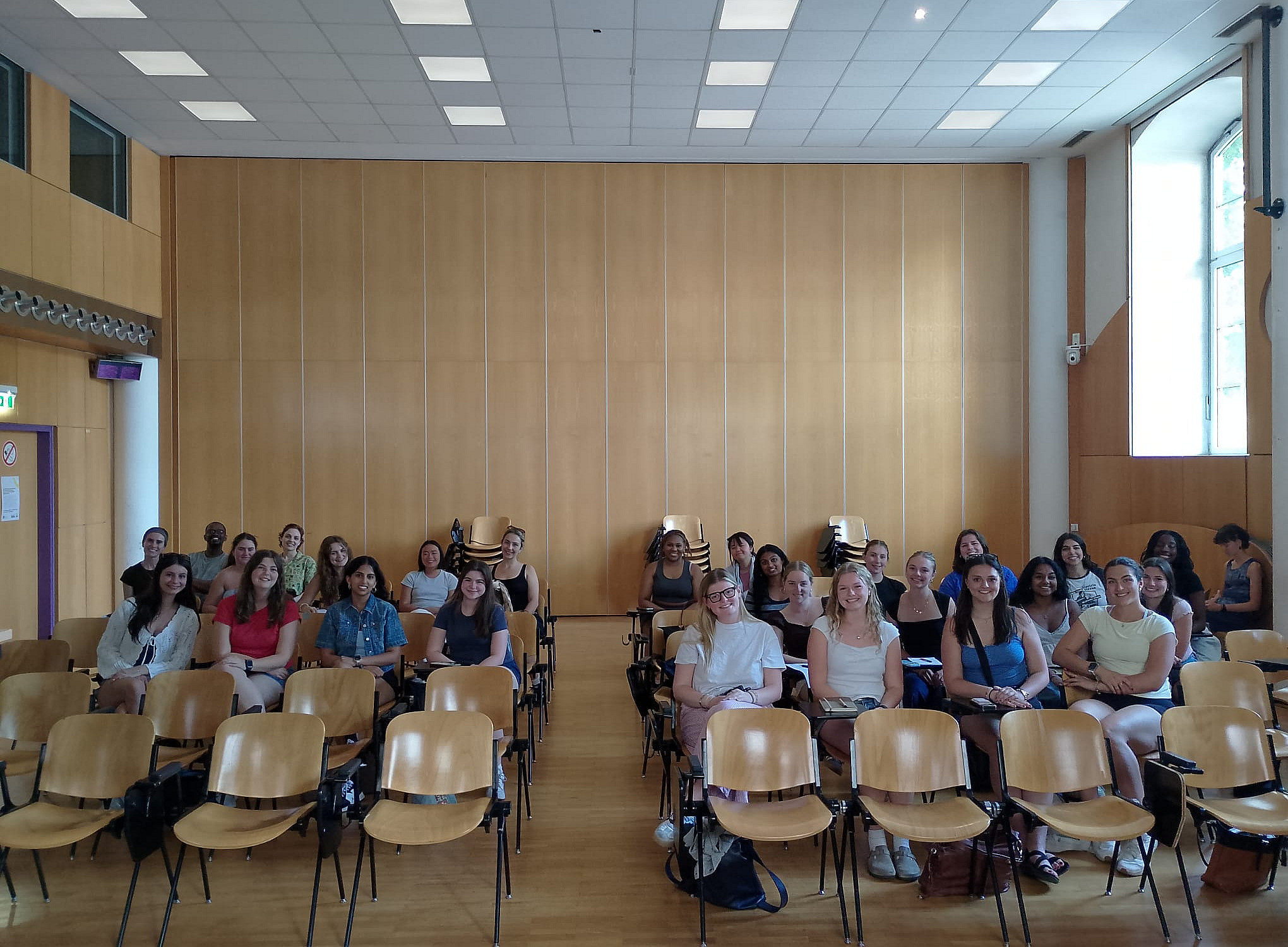 Besucher aus der USA im Hörsaal 