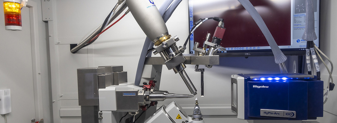 X RAy diffractometer
