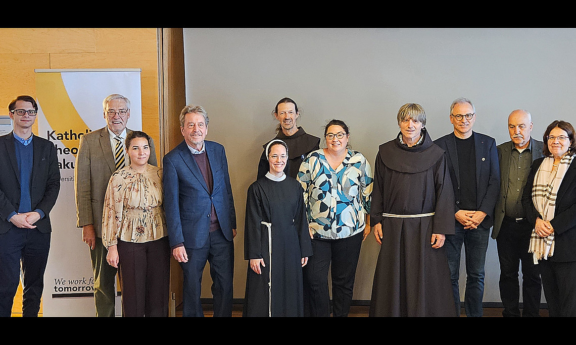 Gruppenfoto Franziskaner-Symposium