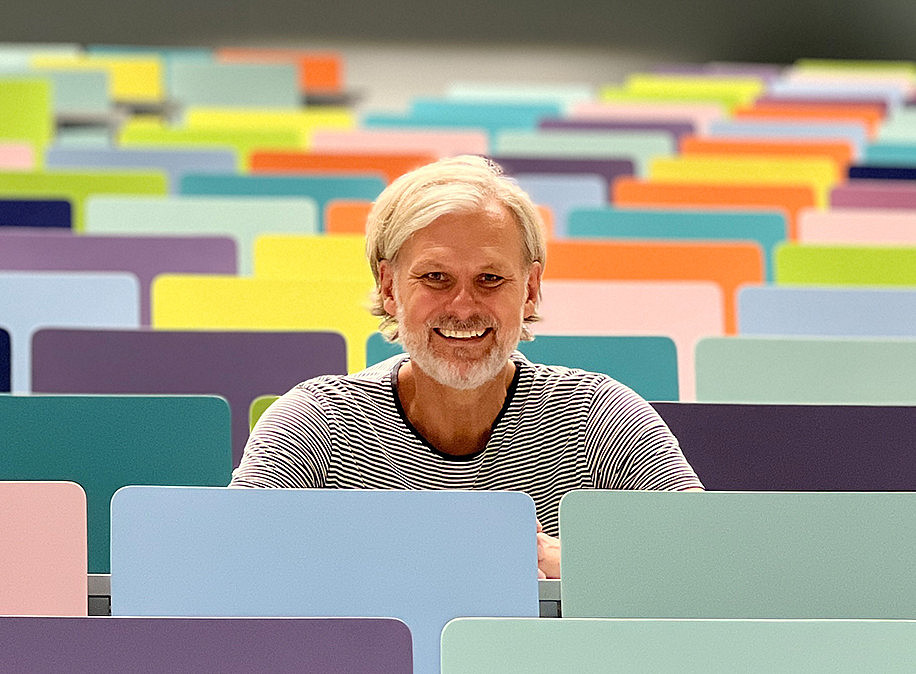 Helmut Jungwirth im Alumni Uni Graz Hörsaal ©Jakob Jungwirth