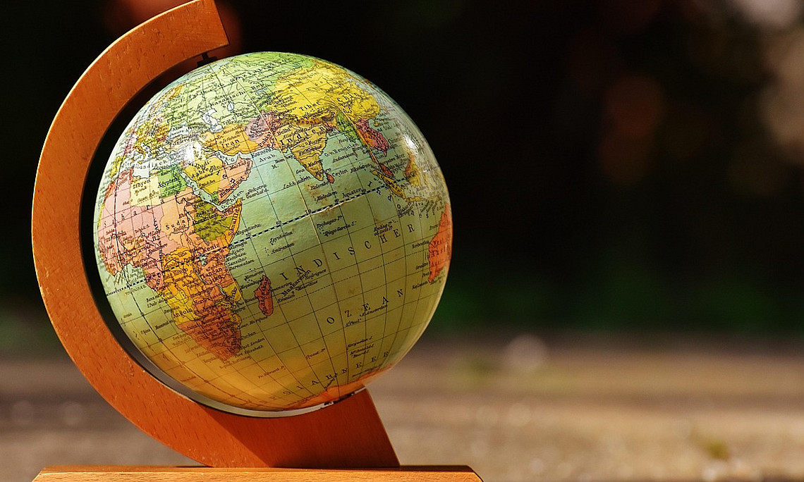 Globe