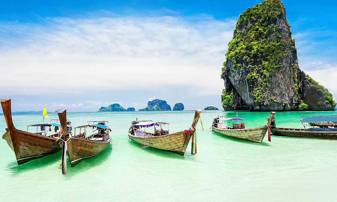 Strand in Thailand mnit Booten