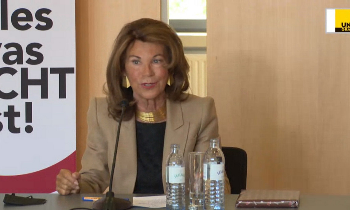 Brigitte Bierlein, Kanzlerin in der ExpertInnenregierung des Jahres 2019, war zu Gast bei "REWI im Gespräch"