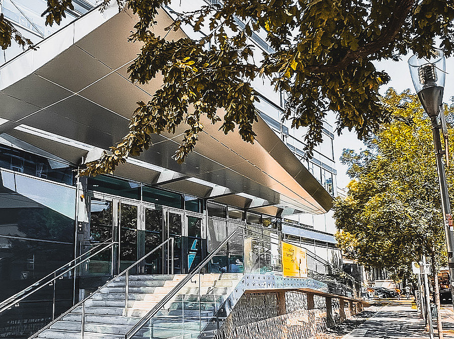 Das Gebäude am Campus, in dem sich die Professur für Wissenschaftskommunikation befindet. ©Uni Graz/Helmut Jungwirth