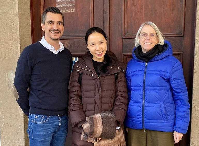 Bild zeigt Jungwon (Jamie) Min, Professorin für Organization Theory and Strategy an der INHA University in Incheon, Südkorea, Prof. Ortlieb und Dr. Hirt ©Uni Graz/C. Hirt