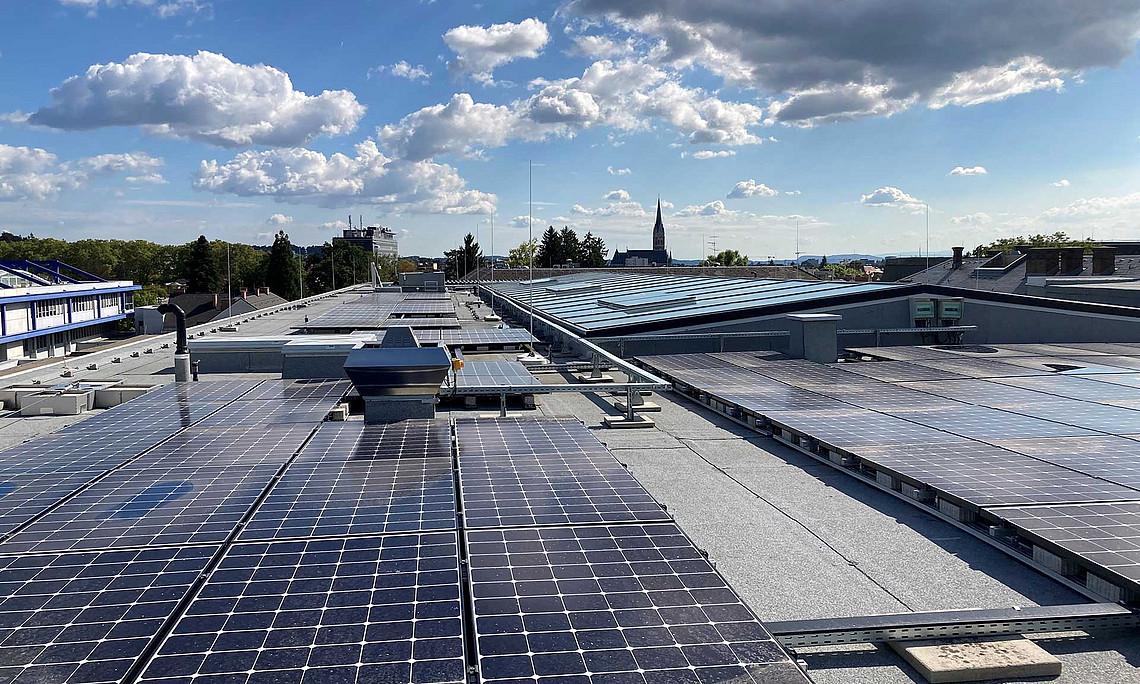 Photovoltaic system on the RESOWI roof