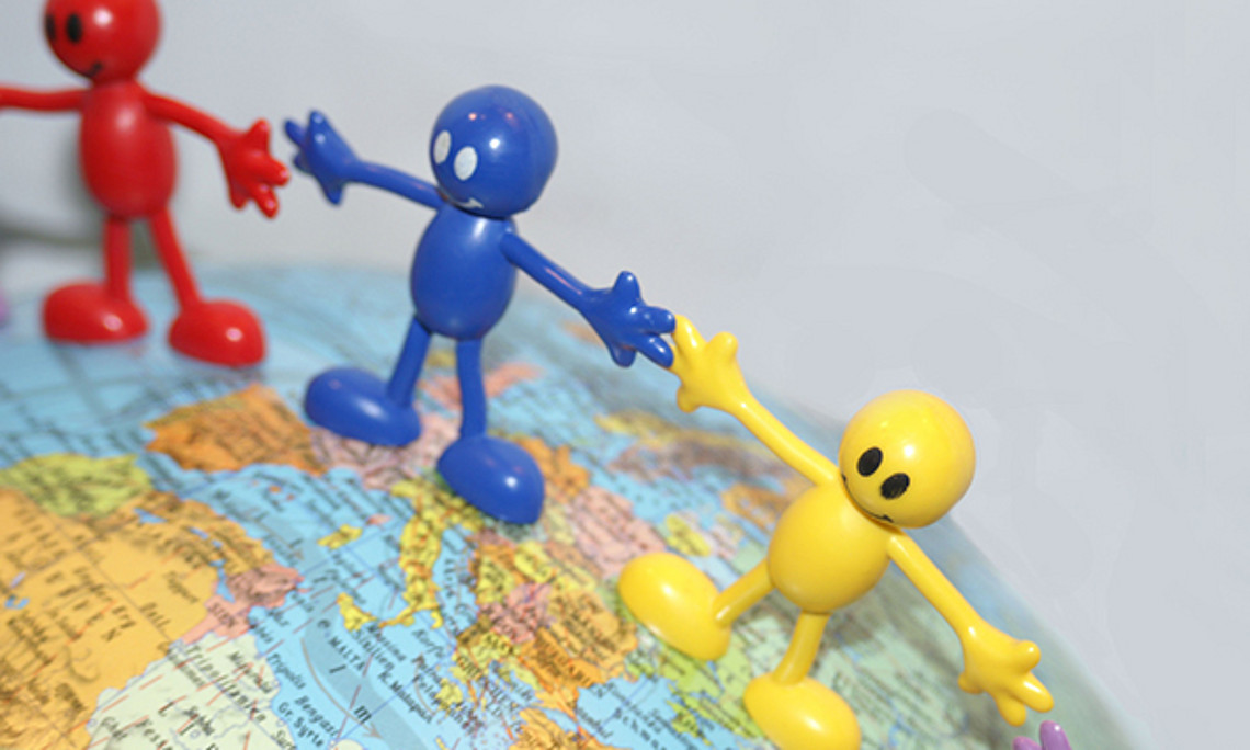 Globale Entwicklungen sind Thema der Vortragsreihe "Integrative Geographie Graz". Foto: Hofschläger/pixelio.de