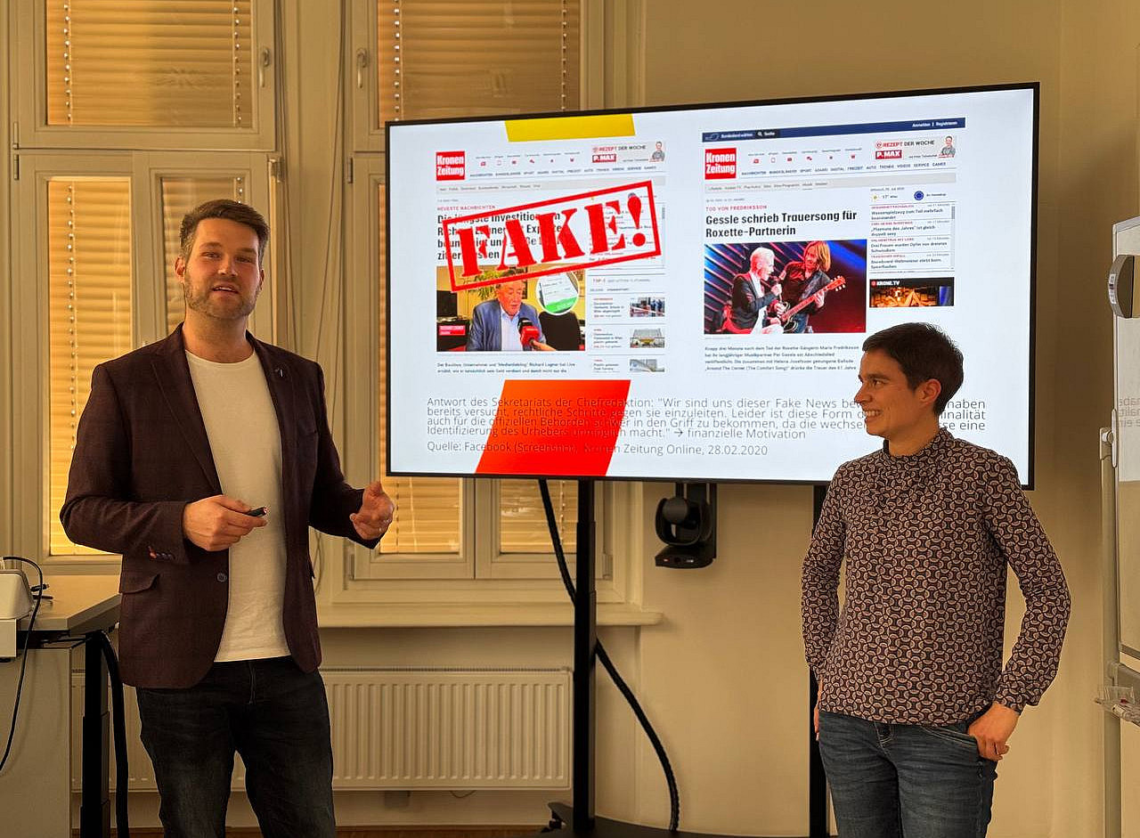 Michael Reicho & Hildrun Walter - "Mit Fakten gegen Fakes" ©Julia Plattner
