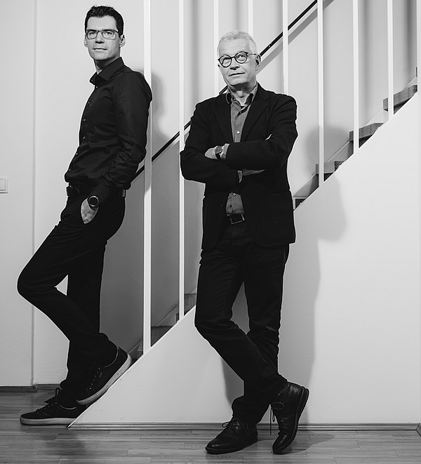 Talenten auf der Spur sind Aljoscha Neubauer (rechts) und Roland Grabner. Die Begabungsforscher beschäftigen sich damit, wie sich Persönlichkeiten entwickeln können. Foto: Uni Graz/Kanizaj 
