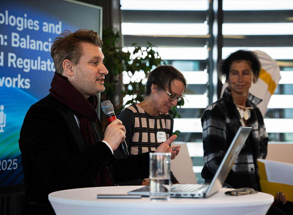 Dekan Schneider ©Maximilian Niederwieser