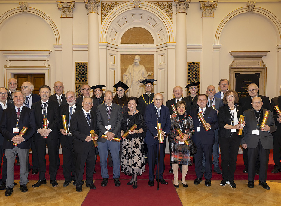 Gruppenfoto in der Aula ©Uni Graz/Lunghammer